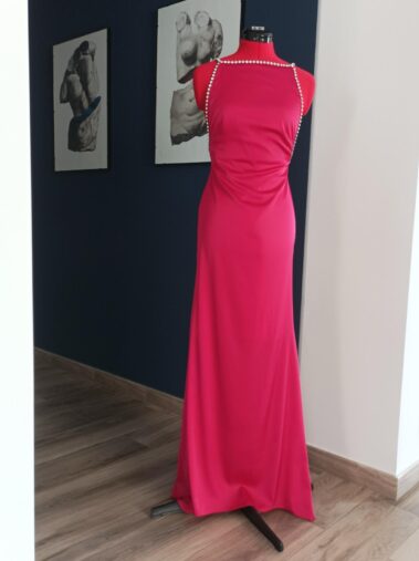 Manichino con Abito Ciliegia